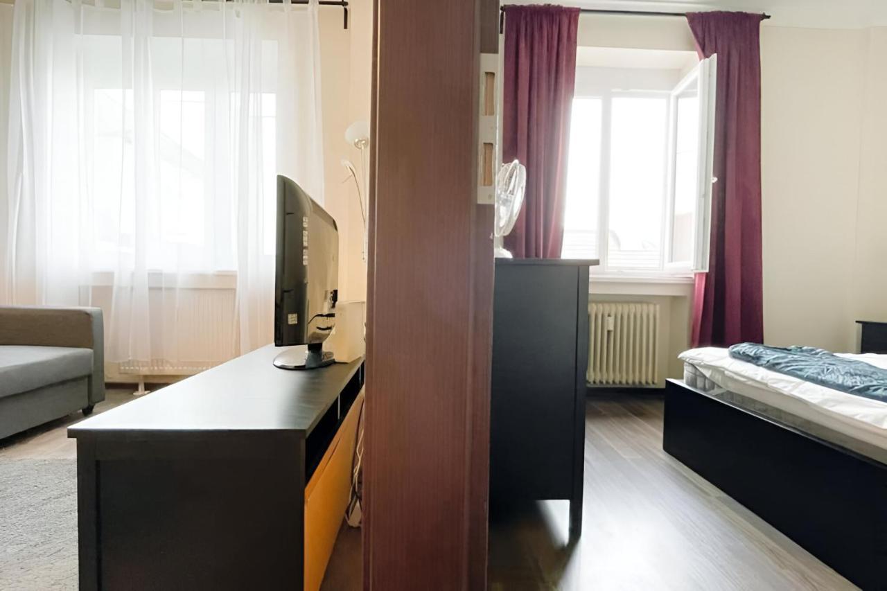 City Center Apartment In Middle Of Bratislava Eksteriør billede